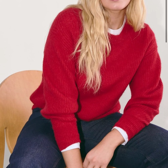 Everlane The Cocoon Crew Neck Sweater, Berry Red, size small, like new! - Picture 2 of 8